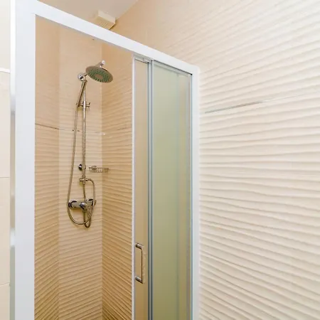 Apartman Riki - With Balcony And View A2